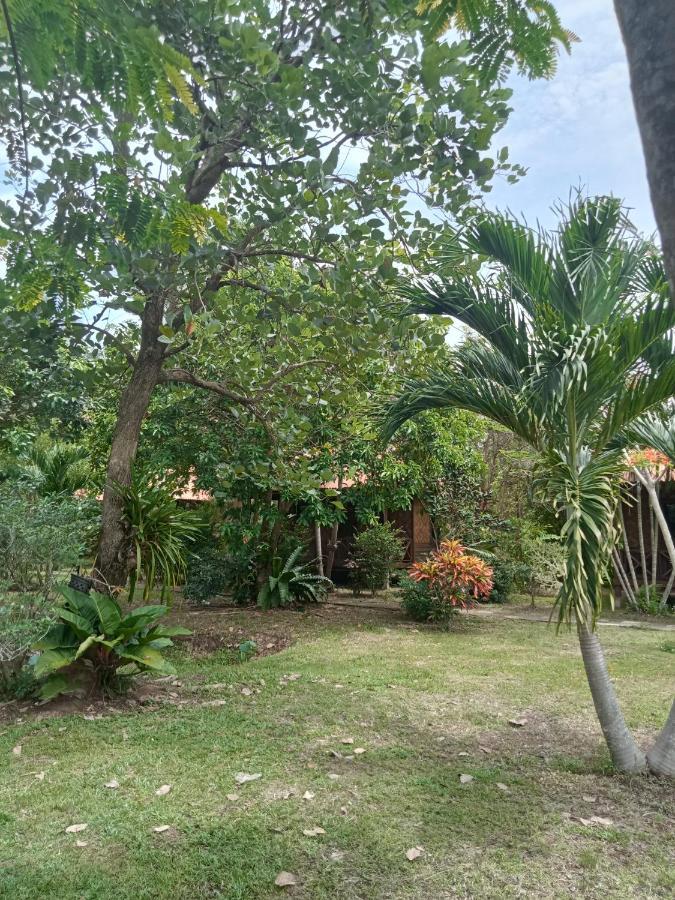 Ban Ban Bangalow Koh Jum Exterior foto